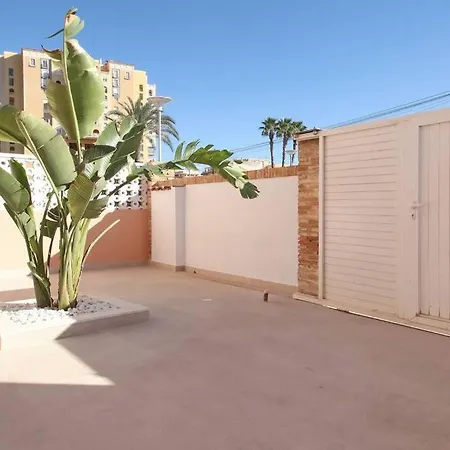 Дом отдыха Casa Olivia With Pool Heating Fee Торевьиа