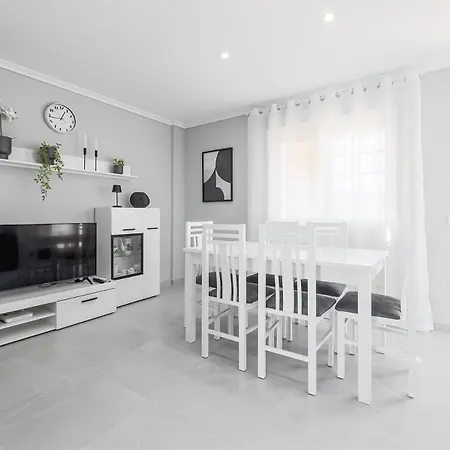 Casa Olivia With Pool Heating Fee * טורבייחה